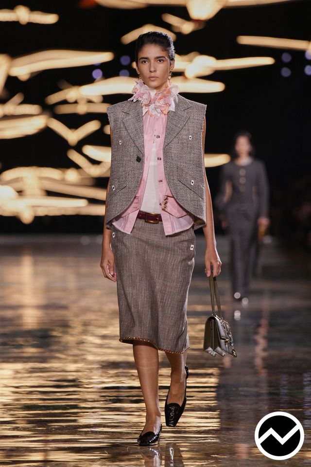 Chanel, SS27 womenswear, Waistcoat, look 35