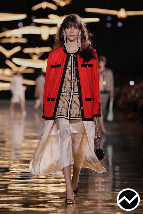 Chanel, SS27 womenswear, 80s Retro, look 42