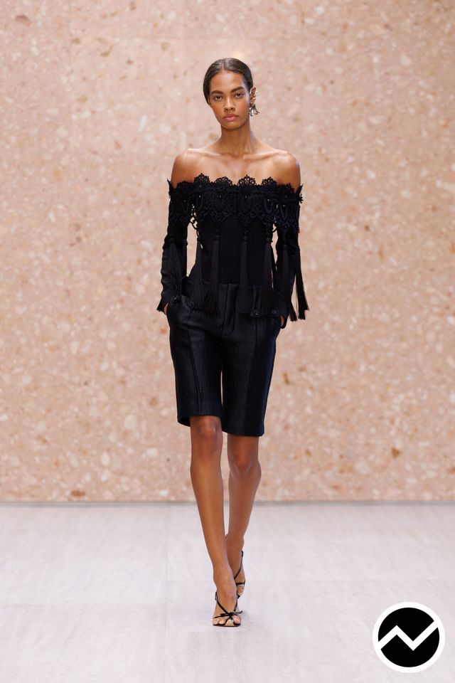 Chloé, SS27 womenswear, Side Pocket Shorts, look 4