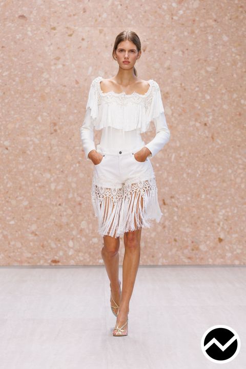 Chloé, SS27 womenswear, Frayed Shorts, look 5