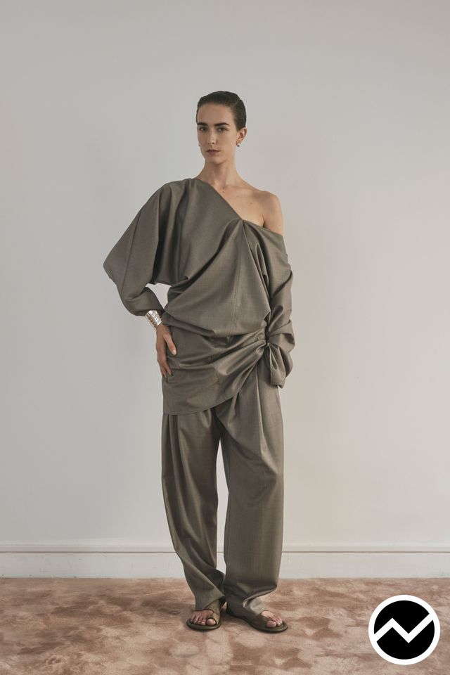 Co, SS27 womenswear, Taupe, look 3