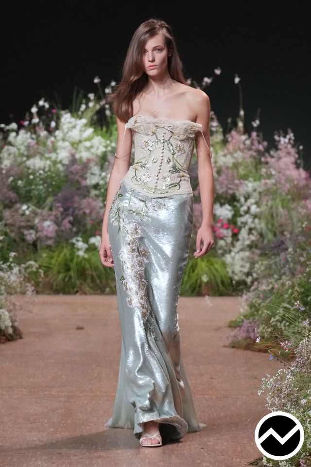 Elie Saab, SS27 womenswear, Sage, look 39