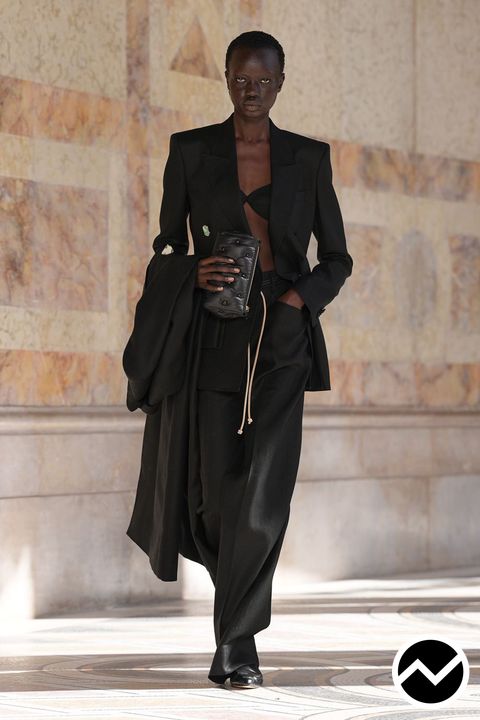 Gabriela Hearst, SS27 womenswear, Black, look 4