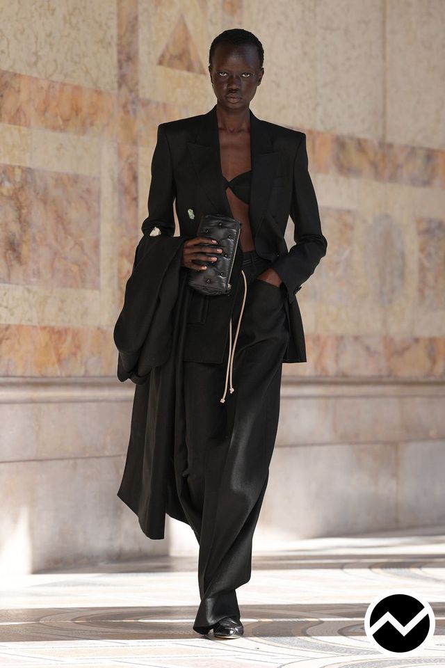 Gabriela Hearst, SS27 womenswear, Androgynous, look 4