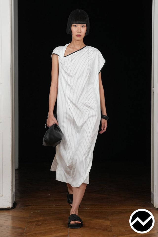 Gauchere, SS27 womenswear, Asymmetric Sleeve Dress, look 26