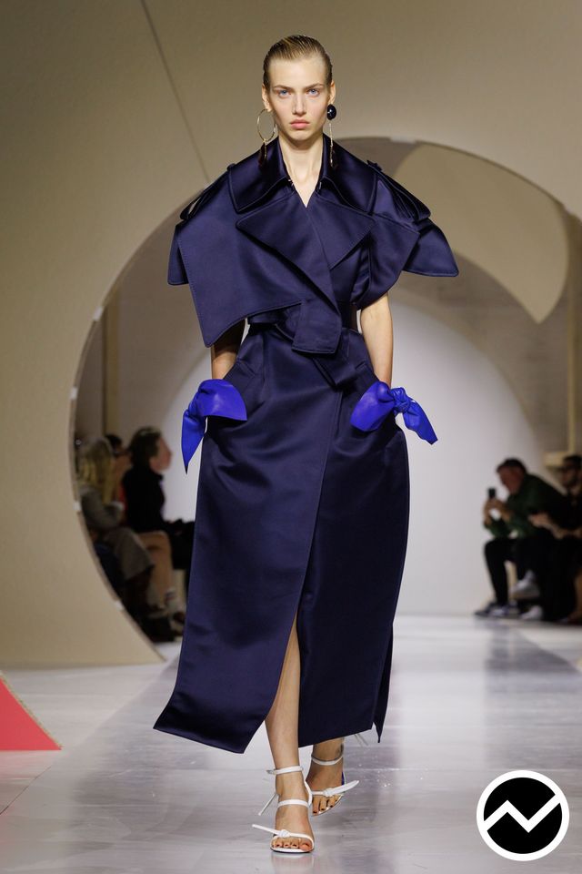 Givenchy, SS27 womenswear, Cape Sleeve Coat, look 46