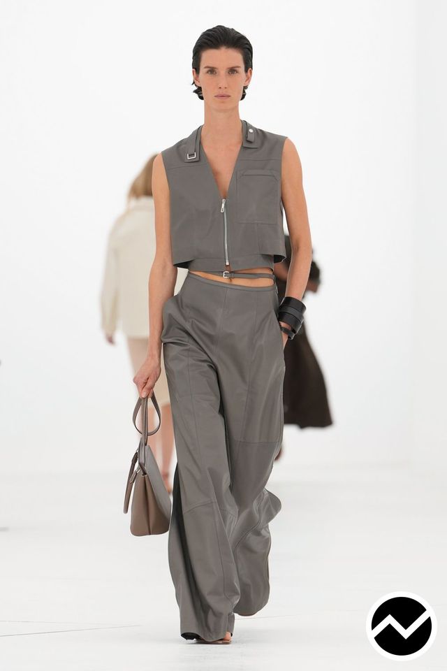 Hermès, Hermès SS27 womenswear, look 23