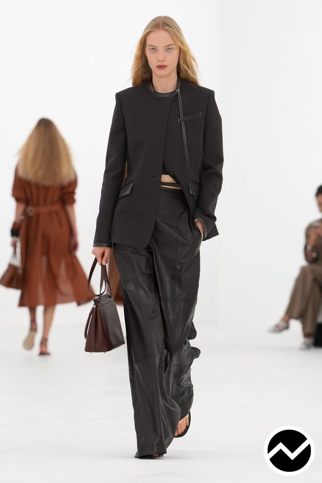 Hermès, SS27 womenswear, Flap Pockets Jacket, look 31