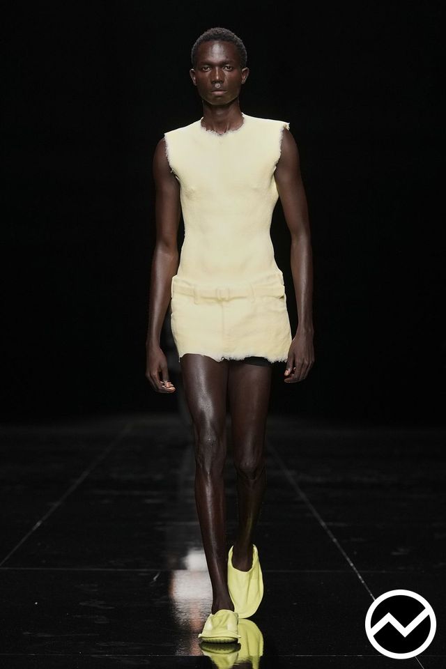 Issey Miyake, SS27 menswear, Butter Yellow, look 4