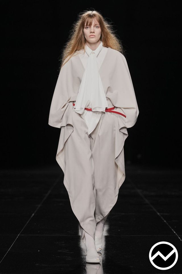 Issey Miyake, Issey Miyake SS27 womenswear, look 16