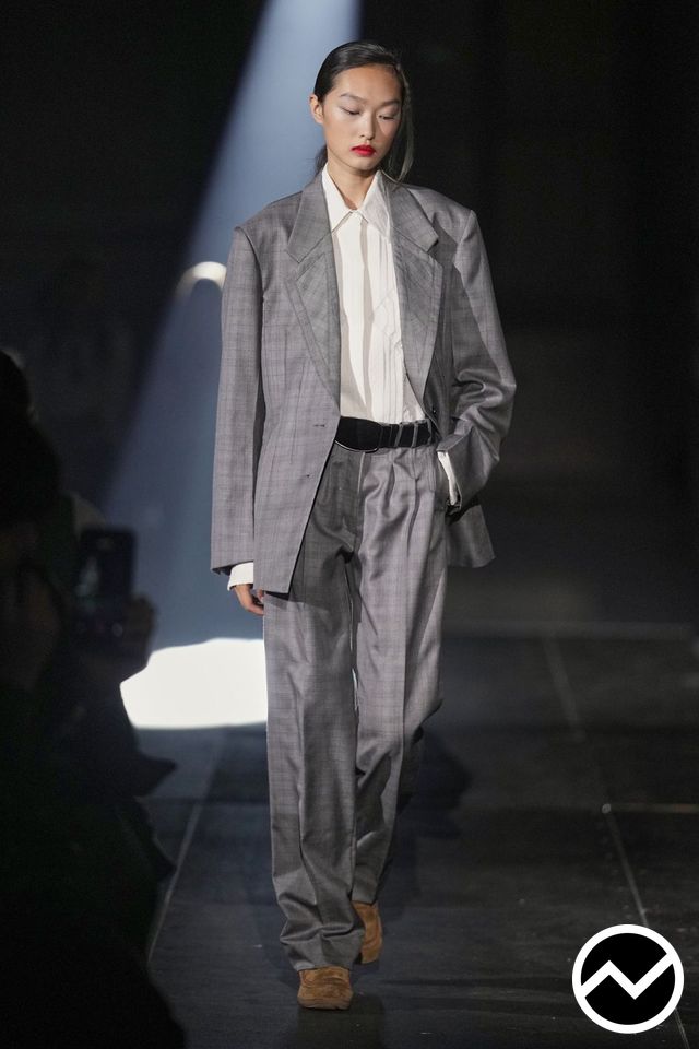Kiko Kostadinov, SS27 womenswear, Double Pleated Pants, look 32