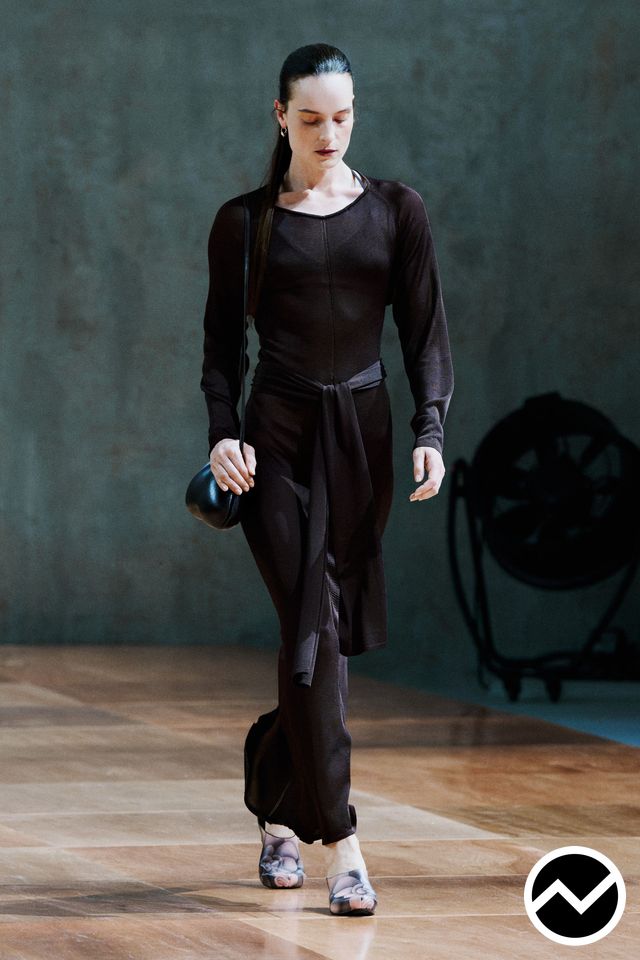 Lemaire, SS27 womenswear, Monochrome, look 7