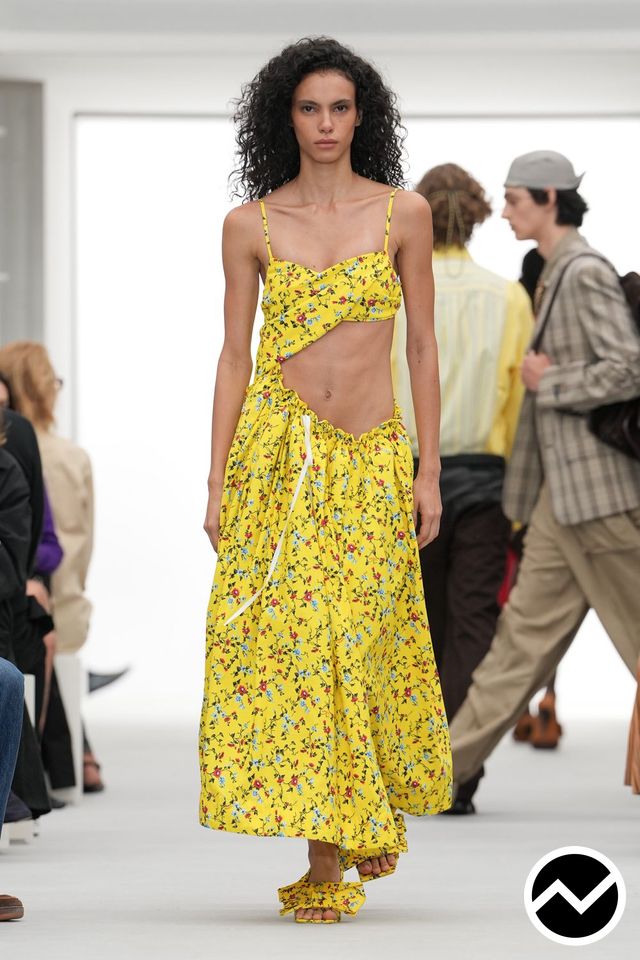 Loewe, SS27 womenswear, Lemon, look 18