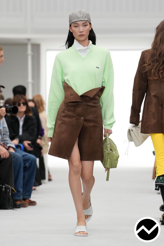 Loewe, SS27 womenswear, Mini Skirts, look 40