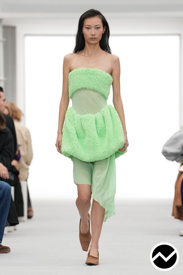 Loewe, SS27 womenswear, Pistachio, look 58