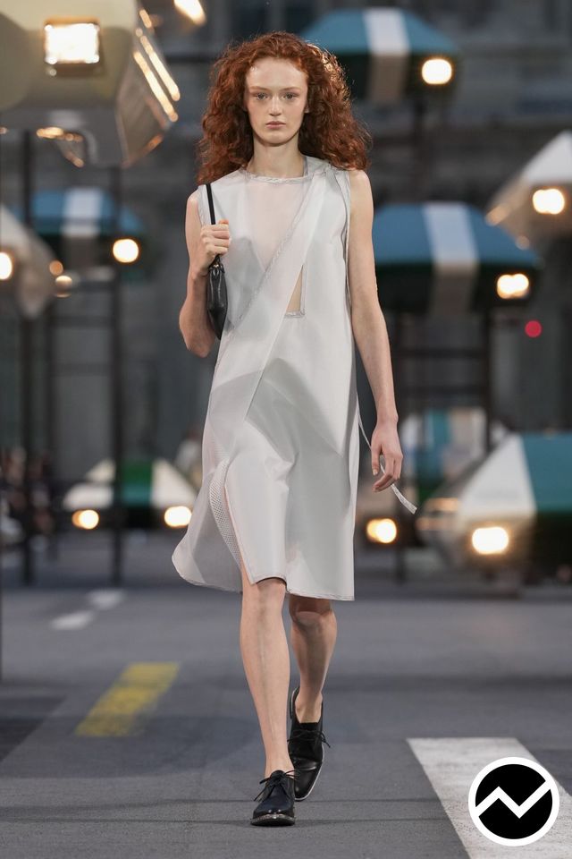 Louis Vuitton SS27 womenswear, look 1