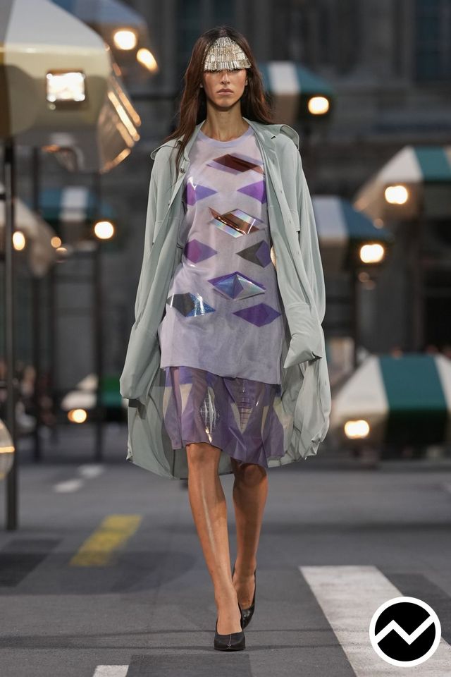 Louis Vuitton, SS27 womenswear, Parachute, look 23