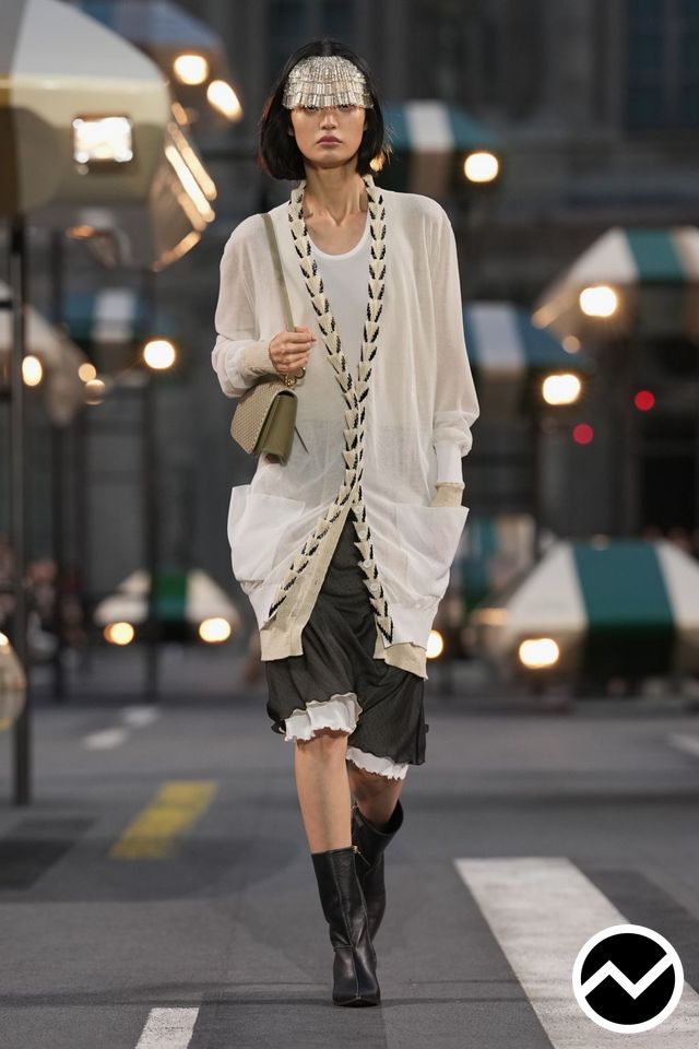 Louis Vuitton, Louis Vuitton SS27 womenswear, look 26