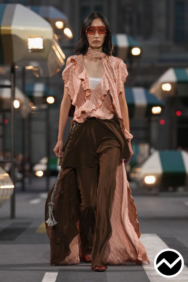 Louis Vuitton, SS27 womenswear, Rust, look 29