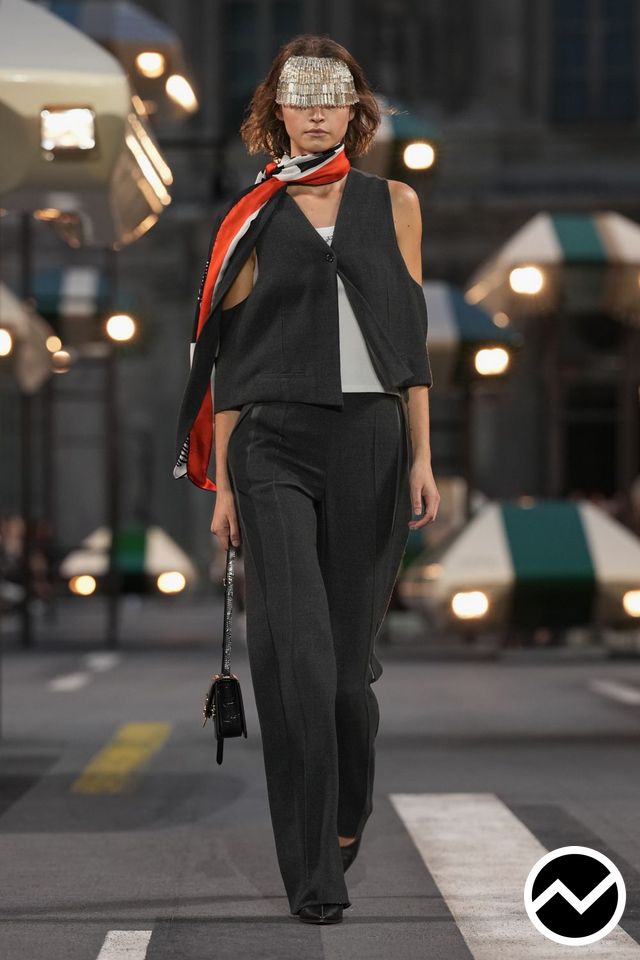 Louis Vuitton, SS27 womenswear, Waistcoat, look 42