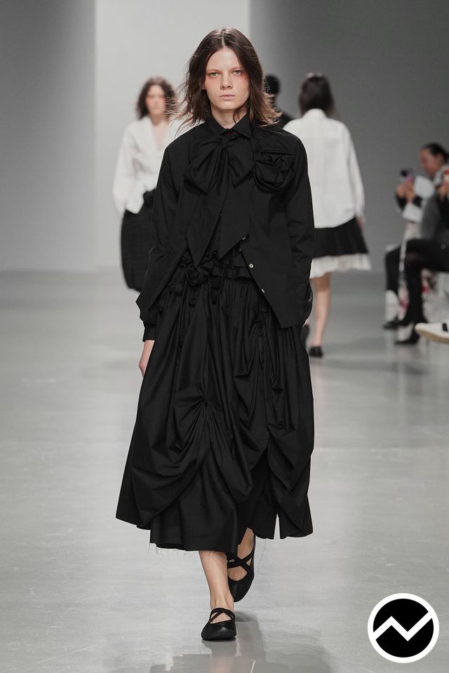 Meruert Tolegen, SS27 womenswear, Taffeta, look 5