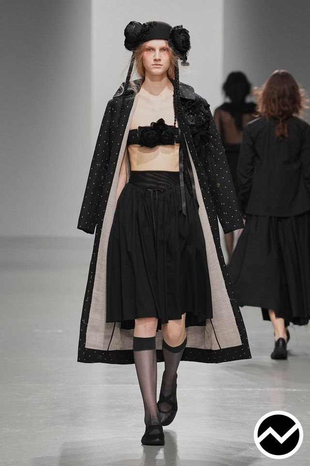 Meruert Tolegen, SS27 womenswear, Voluminous Skirts, look 7
