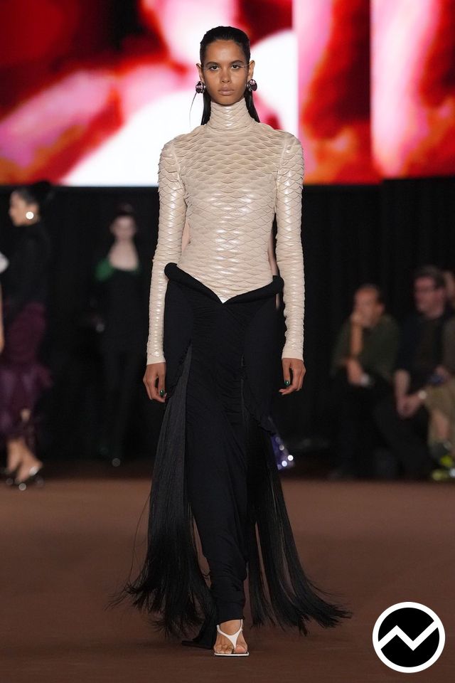 Mugler, SS27 womenswear, Jersey, look 7