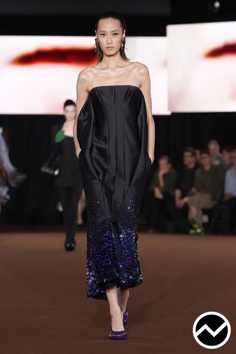 Mugler, SS27 womenswear, Taffeta, look 8