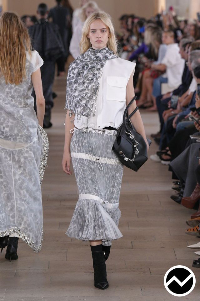 Sacai, SS27 womenswear, Conversational, look 34