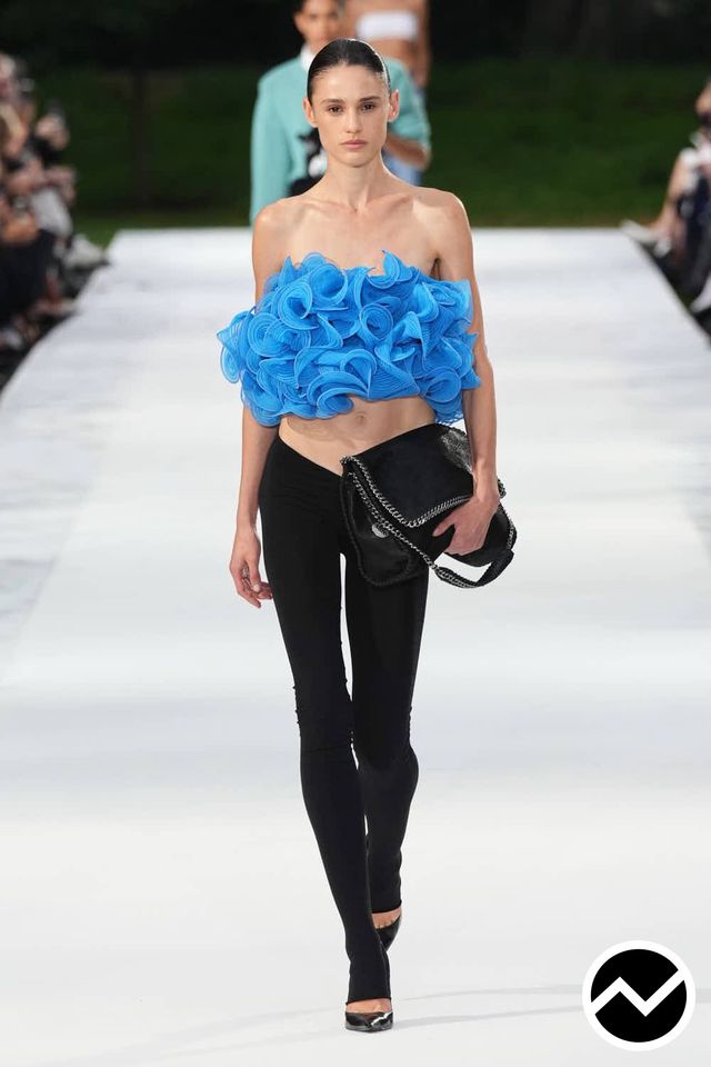 Stella Mccartney, SS27 womenswear, Royal Blue, look 17