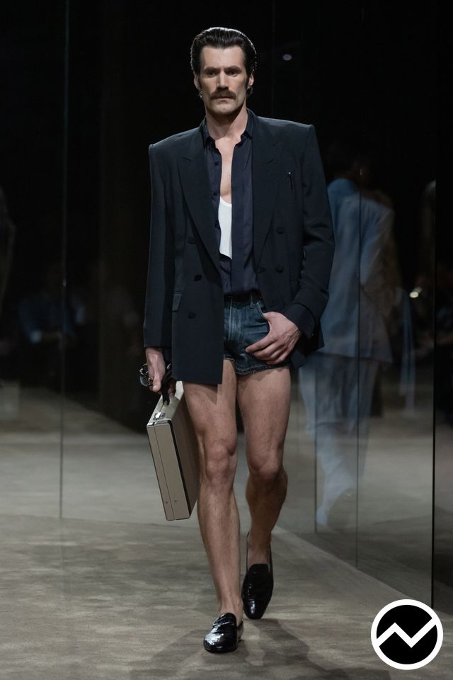 Tom Ford, SS27 menswear, Side Pocket Shorts, look 37