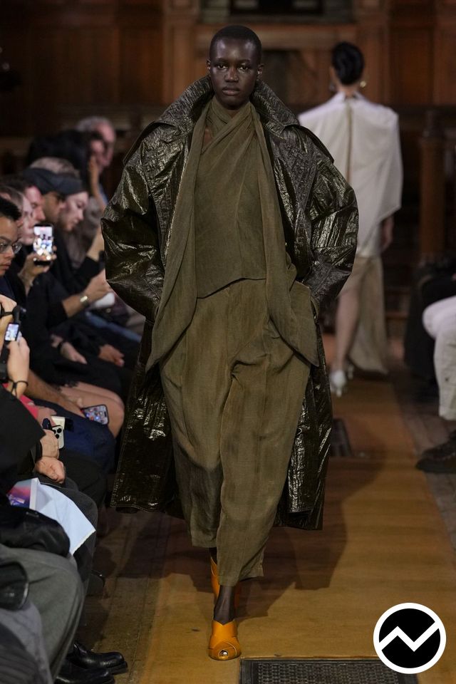 Uma Wang, SS27 womenswear, Olive, look 27