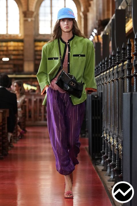 Valentino, SS27 womenswear, Barrel Pants, look 43