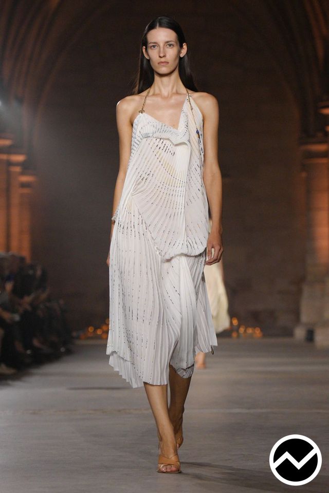 Victoria Beckham, SS27 womenswear, Abstract, look 40