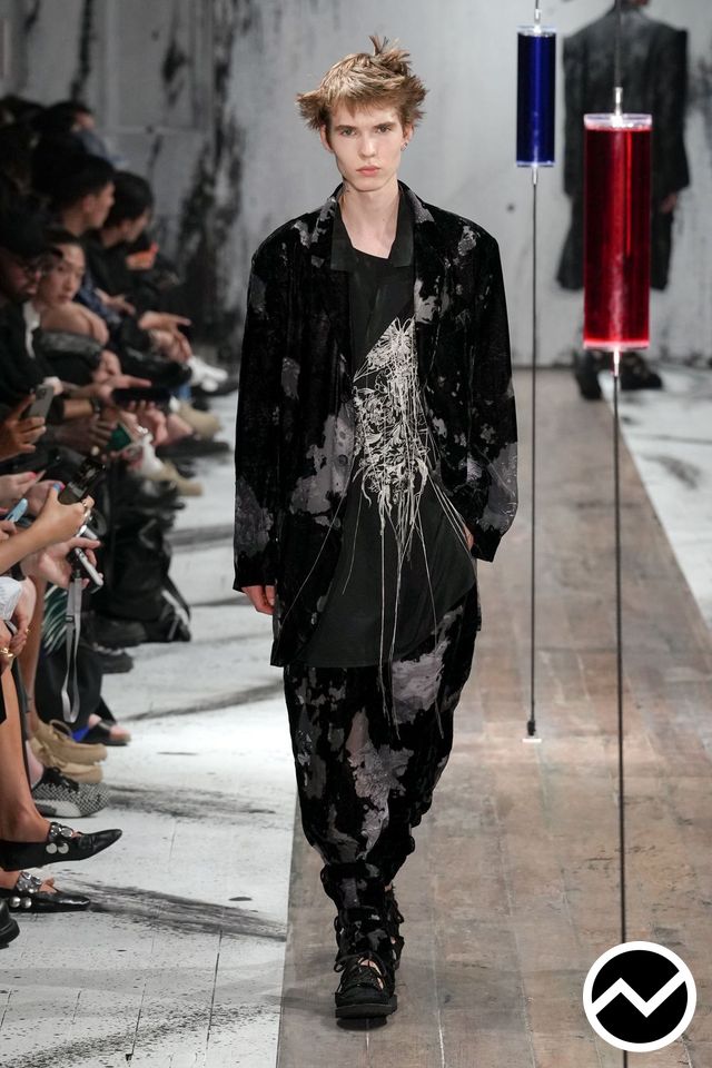Yohji Yamamoto, Yohji Yamamoto SS27 menswear, look 23