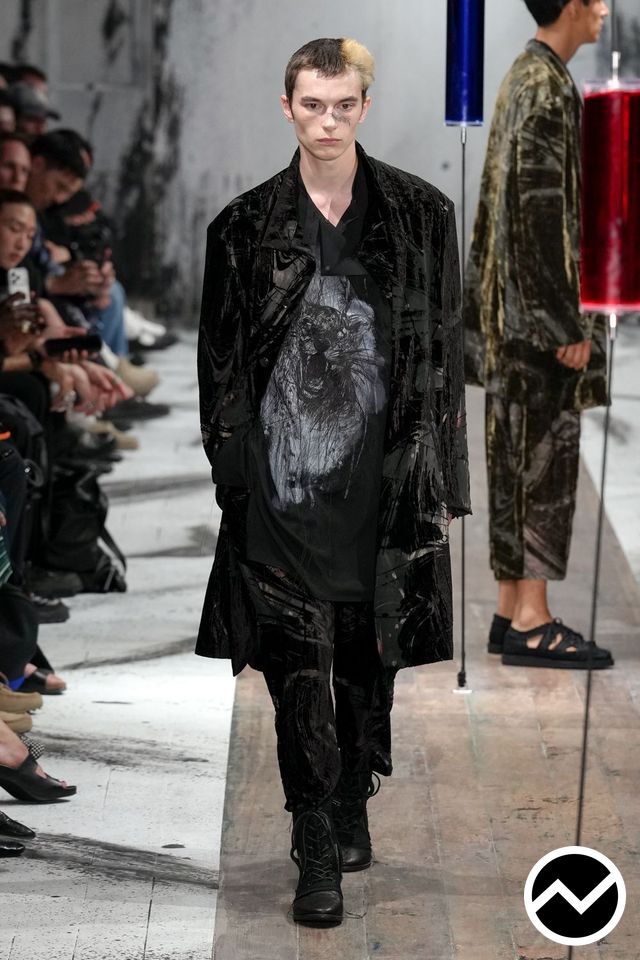 Yohji Yamamoto, Yohji Yamamoto SS27 menswear, look 26