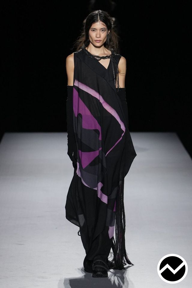 Yohji Yamamoto, Yohji Yamamoto SS27 womenswear, look 11