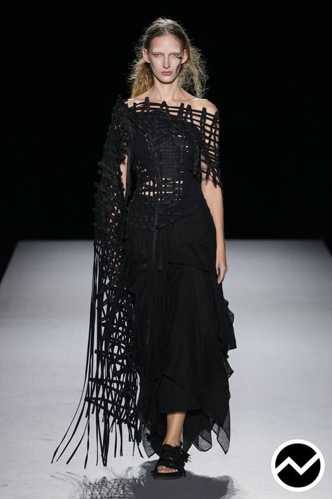 Yohji Yamamoto, SS27 womenswear, Muslin, look 40