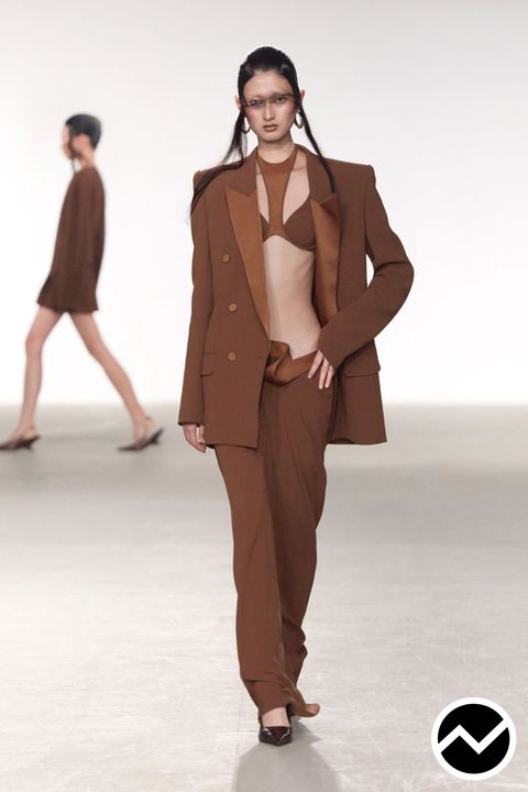 Oude Waag, SS27 womenswear, Avant-Garde, look 4