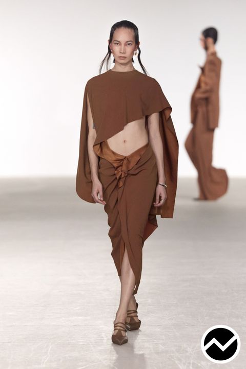 Oude Waag, SS27 womenswear, Sculptural, look 6