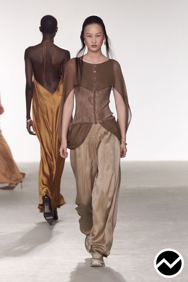Oude Waag, SS27 womenswear, Hip Length Blouse, look 14