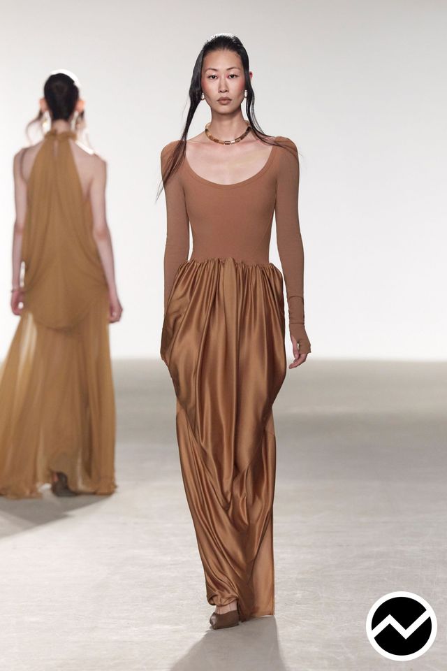 Oude Waag, SS27 womenswear, Satin, look 15