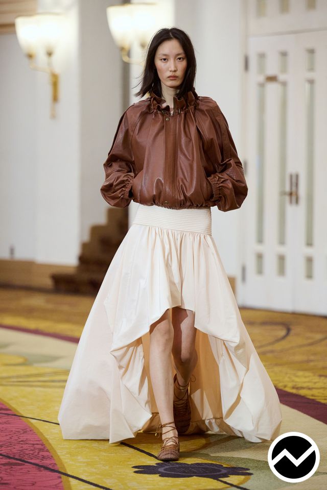 Xu Zhi, SS27 womenswear, Voluminous Skirts, look 34