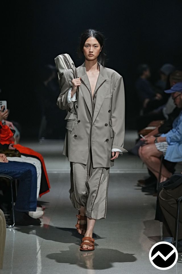 Sonia Carrasco, SS27 womenswear, Drop Shoulder Jacket, look 7
