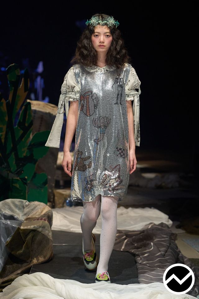 Yushokobayashi SS27 womenswear, look 1